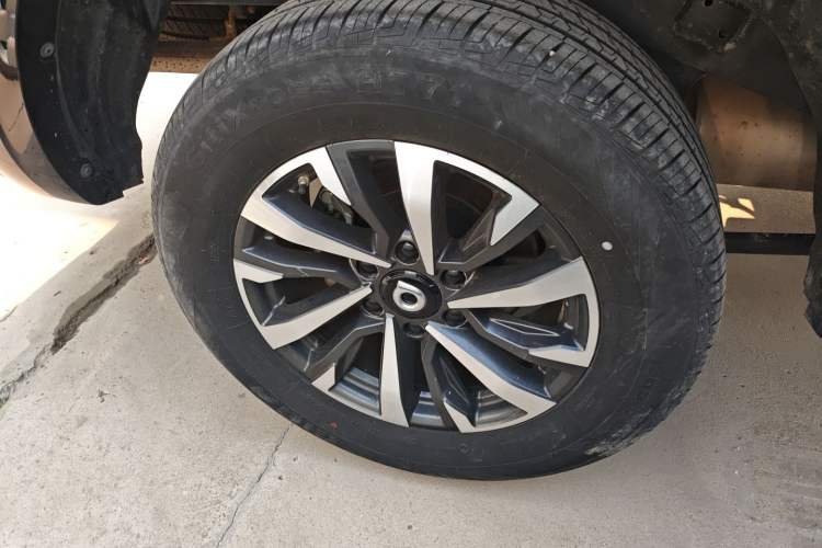 Used Great Wall Poer 2023 2.0T Passenger Version Automatic Diesel Two-Wheel Drive Comfort Trim – GW4D20M
