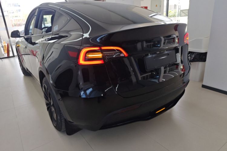 Used Tesla Model Y 2022 Rear-Wheel-Drive Version