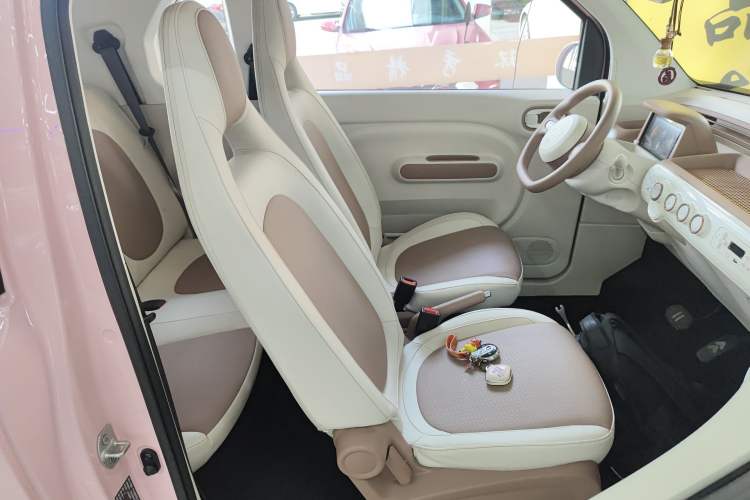 Used Bestune Pony 2025 222km Lightning Horse
