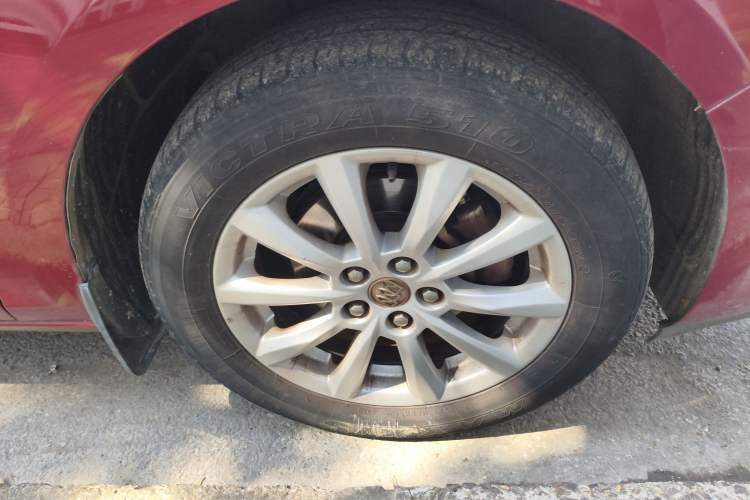 Used Buick GT 2012 GT 1.6L Automatic Fashion Edition