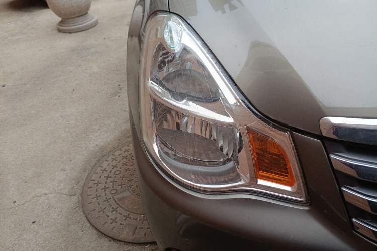 Used Nissan Sylphy 2018 Classic 1.6XE+ CVT Leading Edition Right Front Headlight