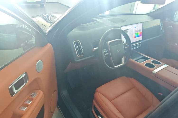 Used Li Auto L9 2022 Max model
