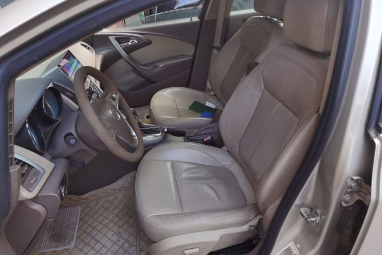 Used Buick GT 2013 GT 1.8L Automatic Fashion Edition Left Front Seat