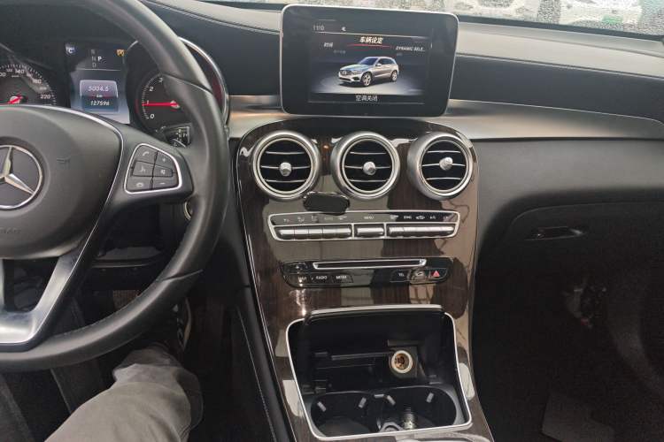 Used Mercedes-Benz GLC 2017 GLC 260 4MATIC Dynamic Edition