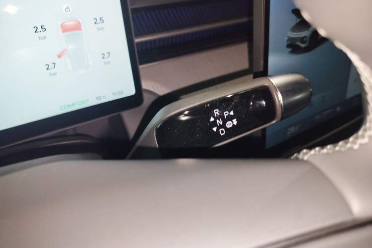 Used XPeng G6 2025 625 Long-Range Max Flagship Edition Gear Lever