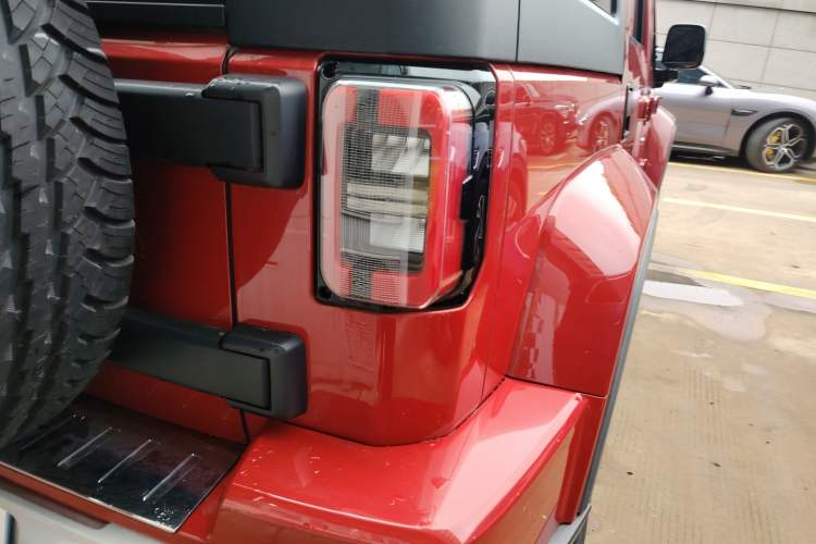 Used BAIC Off-Road BJ40 2023 2.0T Automatic Four-Wheel Drive Urban Hunter Edition Chivalrous Type