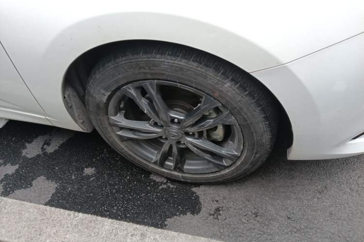 Used CHANGAN Eado DT 2019 1.6L Automatic Smart Enjoyment Model China VI Standard Right Front Wheel Hub