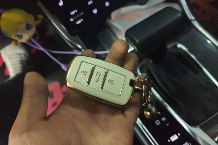 Used CHANGAN CS75 2020 280T Automatic Ya Zhi Model China VI Standard
