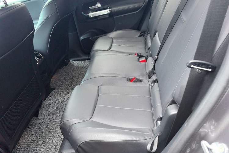 Used Mercedes-Benz EQB 2022 EQB 260 Left Rear Seat