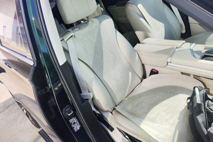 Used Wey Lanshan 2023 Four-Wheel Drive Ultra-Long Range Version
