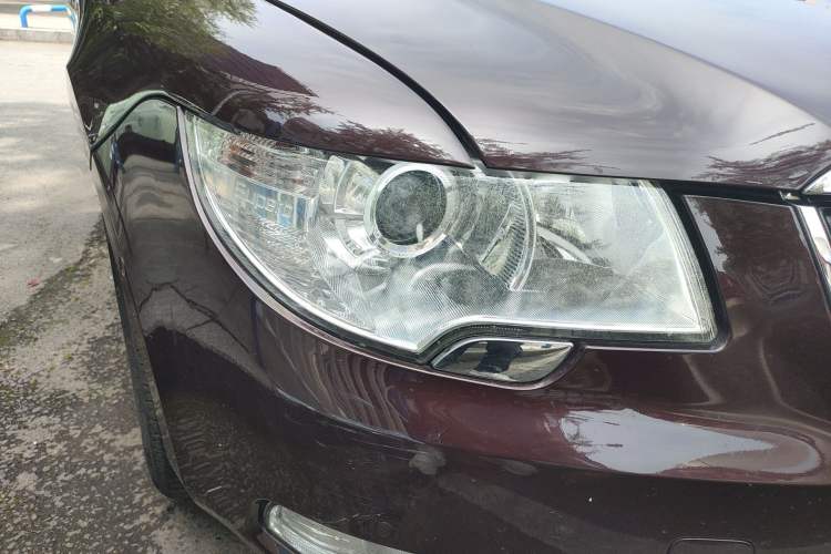 Used Skoda Superb 2012 1.8TSI Automatic Elegant Edition Right Front Headlight