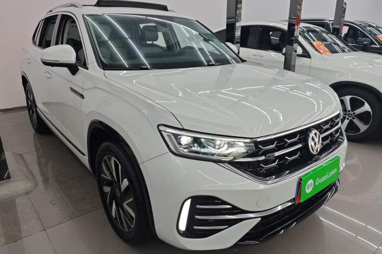 Used Volkswagen Tayron 2023 330TSI Two-Wheel-Drive R-Line High-Energy Version