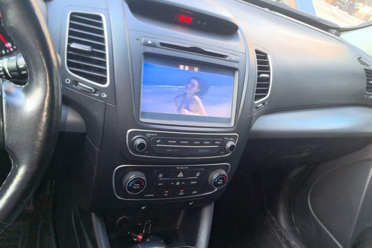 Used Kia Sorento 2013 2.2T 7-seat Diesel Luxury Edition
