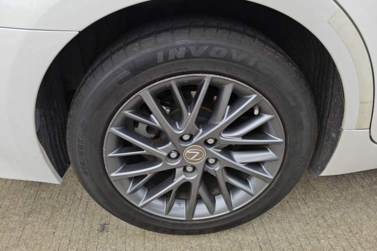 Used Lexus ES 2017 200 30th Anniversary Edition