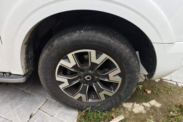 Used Great Wall Poer 2020 2.0T Automatic Diesel 4x4 Comfort Edition GW4D20M Right Front Wheel Hub