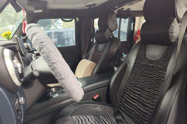 Used BAIC Off-Road BJ40 2019 2.3T Automatic Four-Wheel Drive Ring the Tower Champion Edition China VI