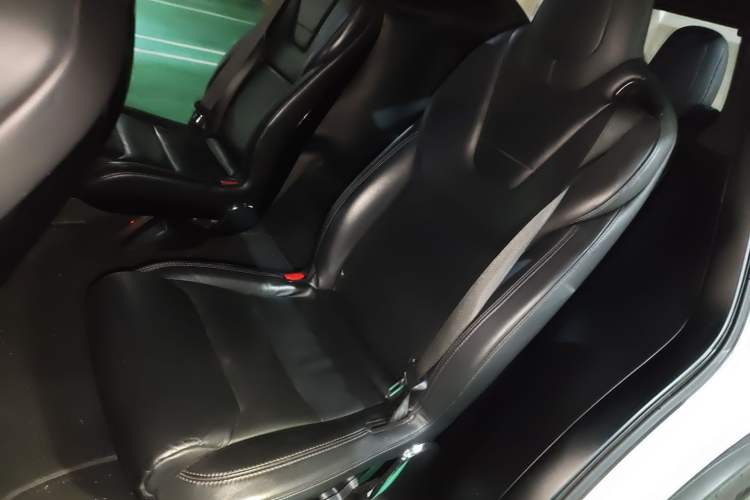 Used Tesla Model X 2016 X 75D Left Rear Seat
