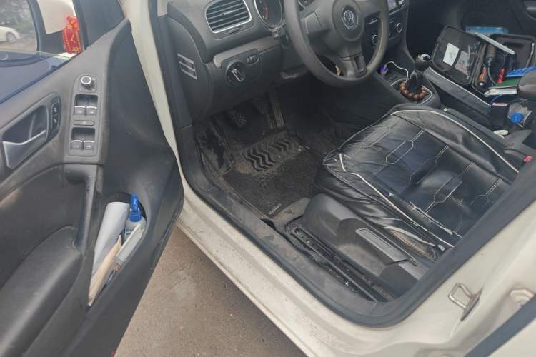 Used Volkswagen Golf 2012 1.6 Manual Fashion Edition