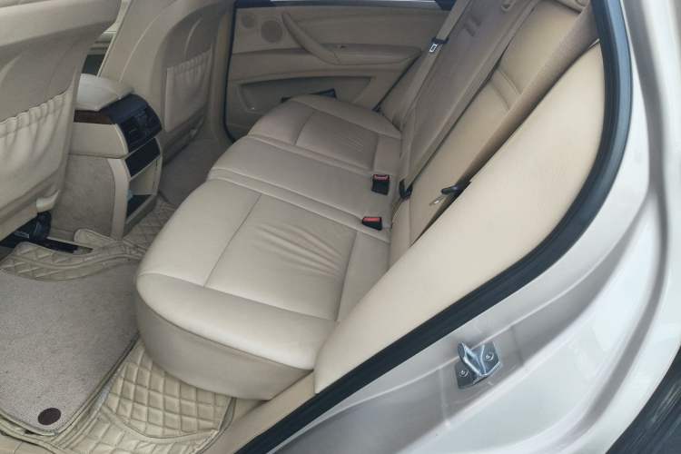 Used BMW X5 2013 xDrive35i Leading Model Left Rear Seat