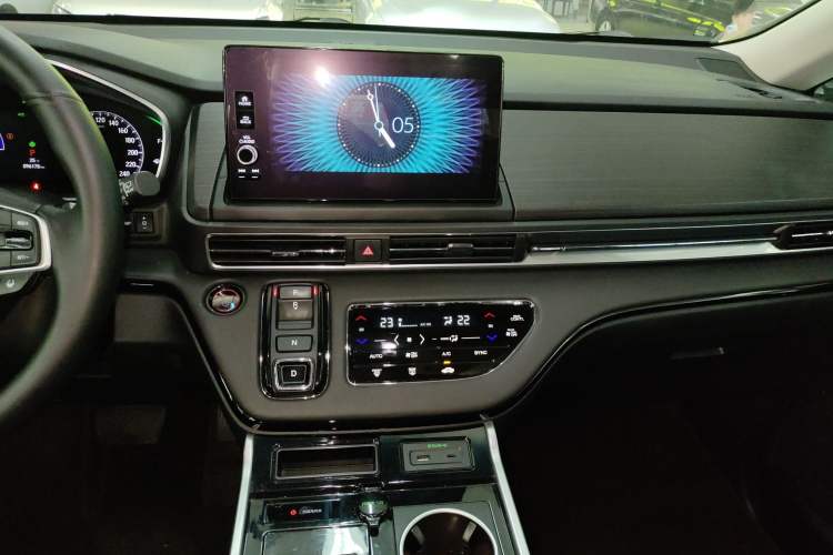 Used Honda Elysion 2022 2.0L eHEV Luxury First Edition