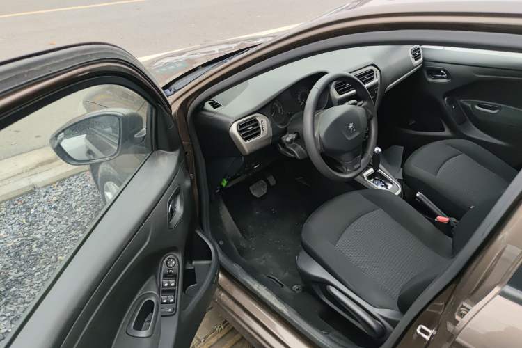 Used Peugeot 301 2014 1.6L Automatic Comfort Edition