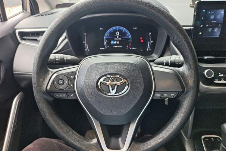 Used Toyota FRONTLANDER 2023 2.0L CVT Elite Edition