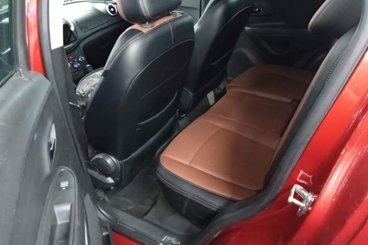 Used Chevrolet Trax 2016 1.4T Automatic Two-Wheel Drive Comfort Version with Sunroof