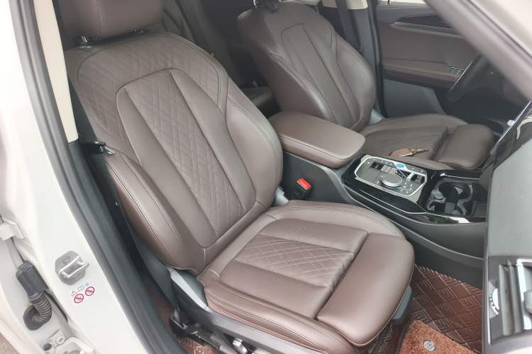 Used BMW iX3 2022 Updated Leading Version
