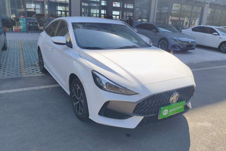 Used MG 5 2023 180 DVVT Manual Fashion Edition
