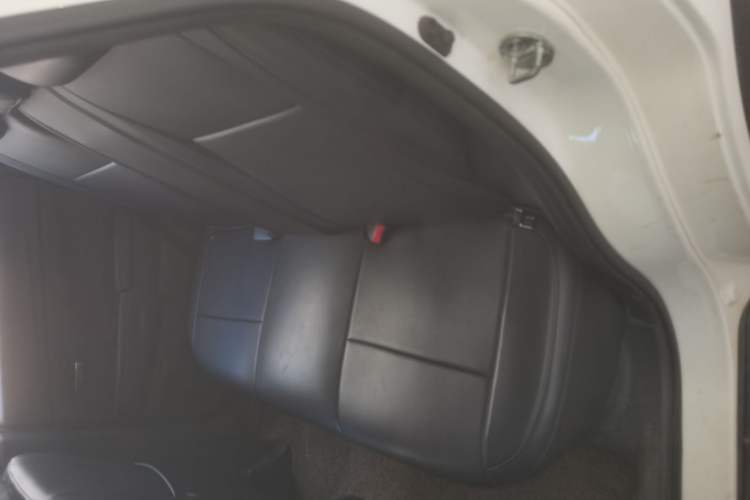 Used Mitsubishi ASX 2013 1.6L Manual Two-Wheel Drive Standard Edition
