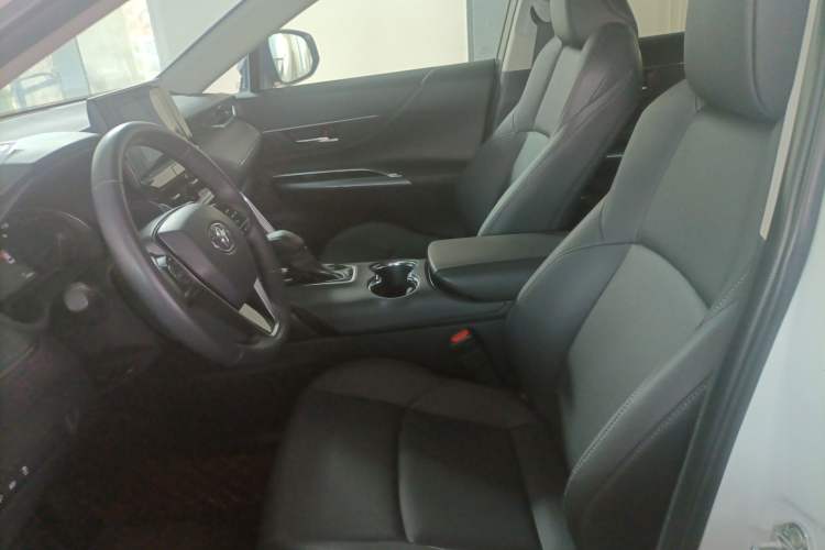 Used Toyota Venza 2022 2.0L CVT Two-Wheel Drive Luxury Edition