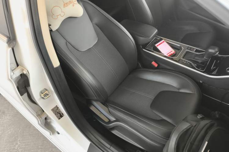 Used Chery Arrizo GX 2019 Pro 1.5T CVT Dynamic Color Edition China VI Standard
