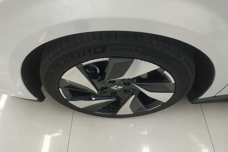 Used Lingxi L 2024 Player No. 1 Edition