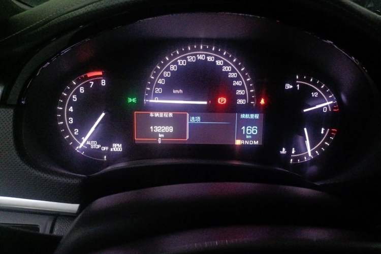 Used Cadillac XTS 2018 28T Elite Edition Odometer Close Up