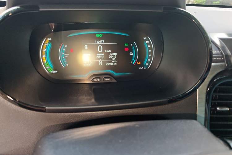 Used Chery New Energy Little Ant 2022 Sweet Pink Edition Full-Sugar Version Lithium Iron Phosphate 30 kW 301 km
