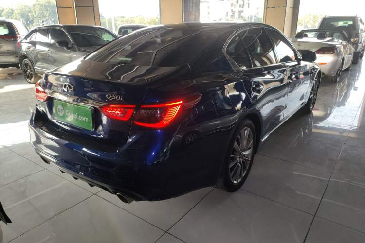 Used Infiniti Q50L 2021 2.0T Enjoyment Edition

