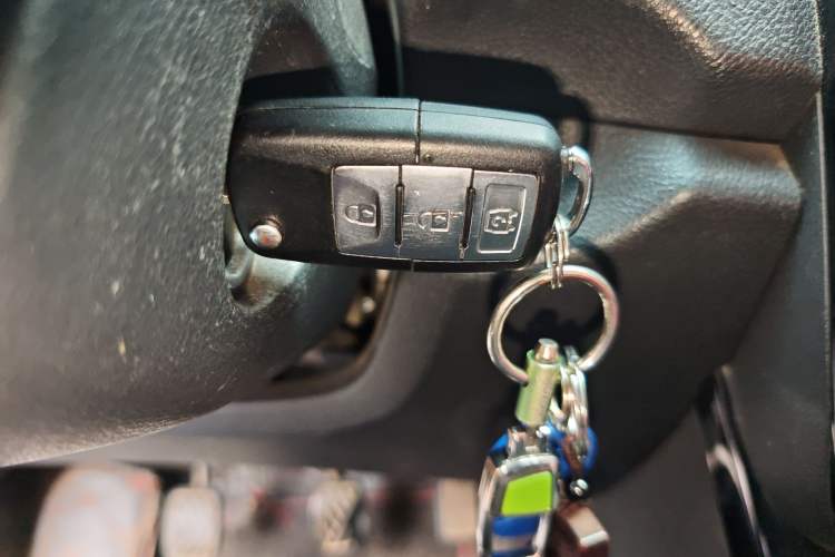 Used HYOSOW S3 2014 1.5L Comfort Version China IV Emission Standard
