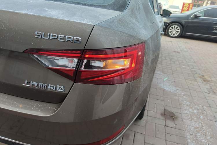 Used Skoda Superb 2016 TSI330 DSG Innovation Edition
