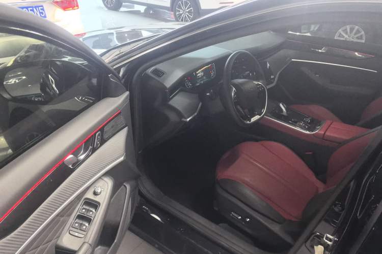 Used Dongfeng Aeolus Yixuan MAX 2021 1.5T Ultra-Stylish Trendsetter Edition