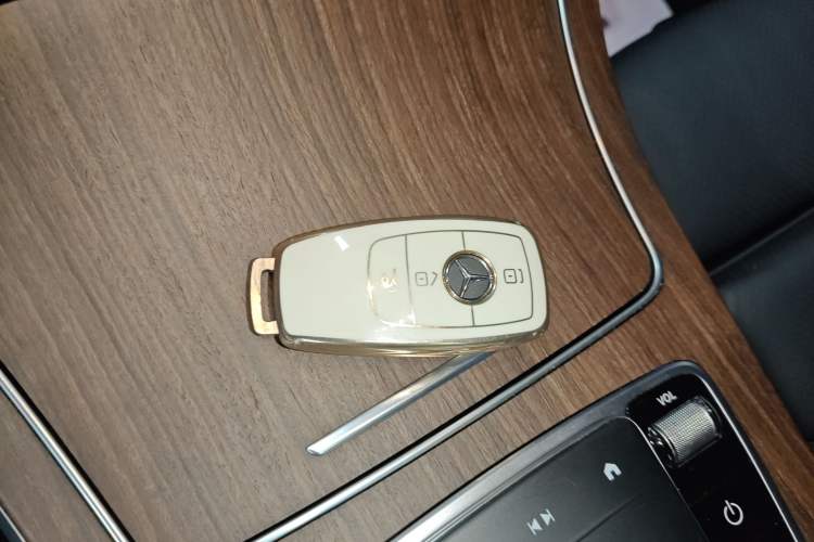 Used Mercedes-Benz GLC 2022 GLC 300 L 4MATIC Dynamic Model