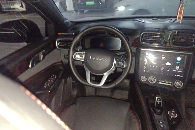 Used Lynk & Co 03 2019 1.5TD DCT JingPro Edition China VI Standard Steering Wheel