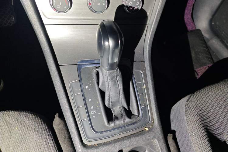 Used Volkswagen Golf 2016 1.6L Automatic Comfort Model
