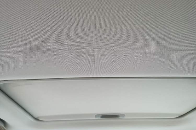 Used MG 3SW 2015 1.5L AMT Elite Model
