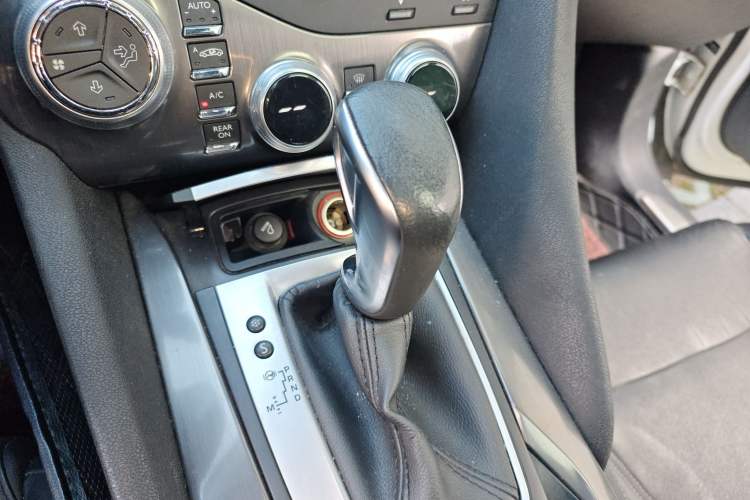 Used DS 5 2015 1.6T Elegant Edition THP160
