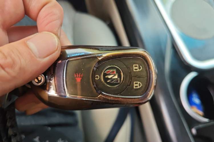 Used Buick GL8 2020 ES Land Cruiser 653T Comfort Edition
