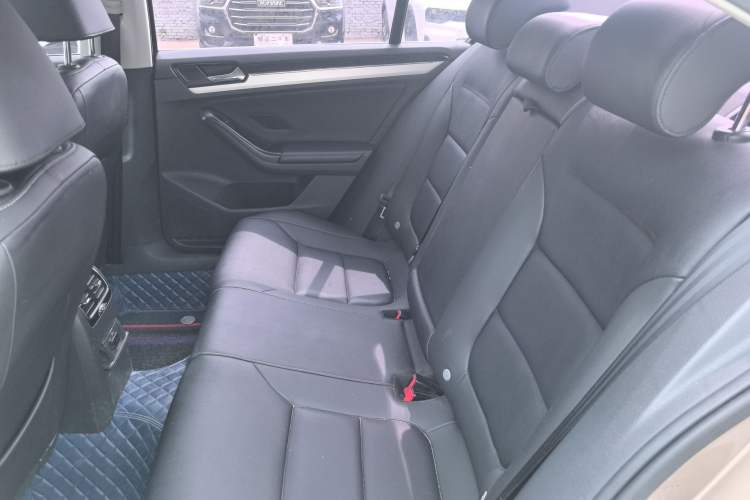 Used Volkswagen Sagitar 2018 280TSI DSG Ignite Edition Left Rear Seat