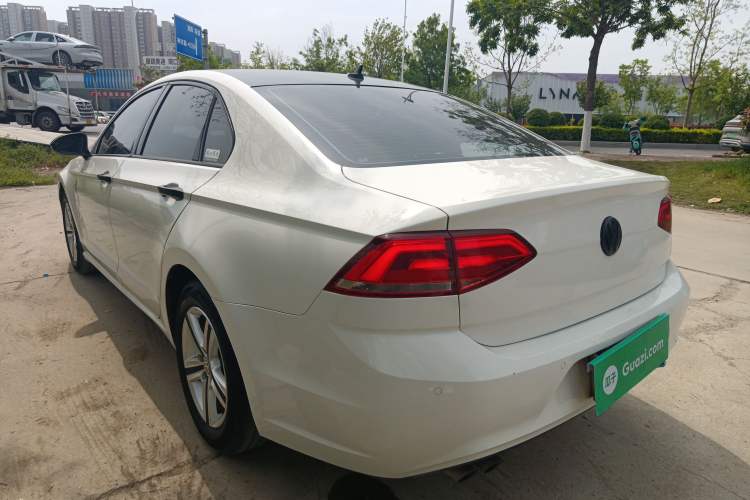 Used Volkswagen Lamando 2018 230TSI DSG Fashion Edition Rear Left 45 Deg