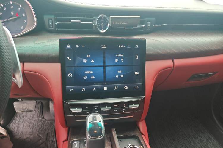 Used Maserati President 2013 3.8T Standard Model Audio And AC Panel