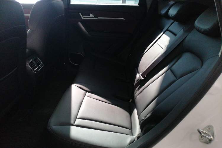 Used Haval H6 Coupe 2018 Red-Label 1.5T Automatic Two-Wheel Drive Luxury Model
