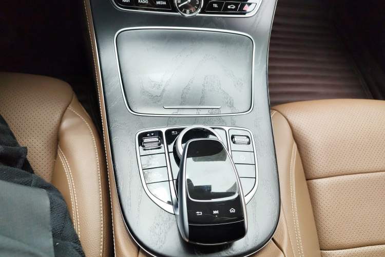 Used Mercedes-Benz E-Class 2018 Facelift E 200 L Sport 4MATIC